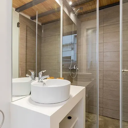 Bright Flat In Campolide Close To Metro Lissabon